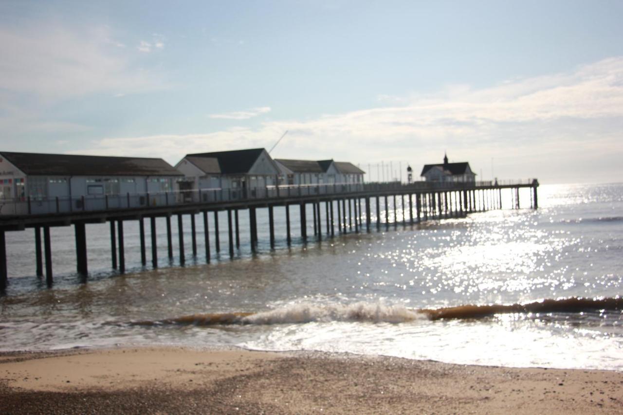 הוילה סאקסמונדהם Seaside Luxury House On The Suffolk Coast מראה חיצוני תמונה